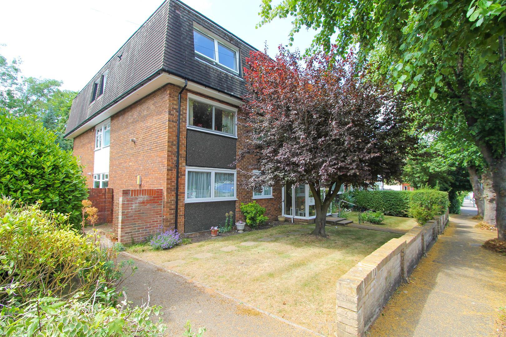 1 bed property in Onslow Gardens, Wallington